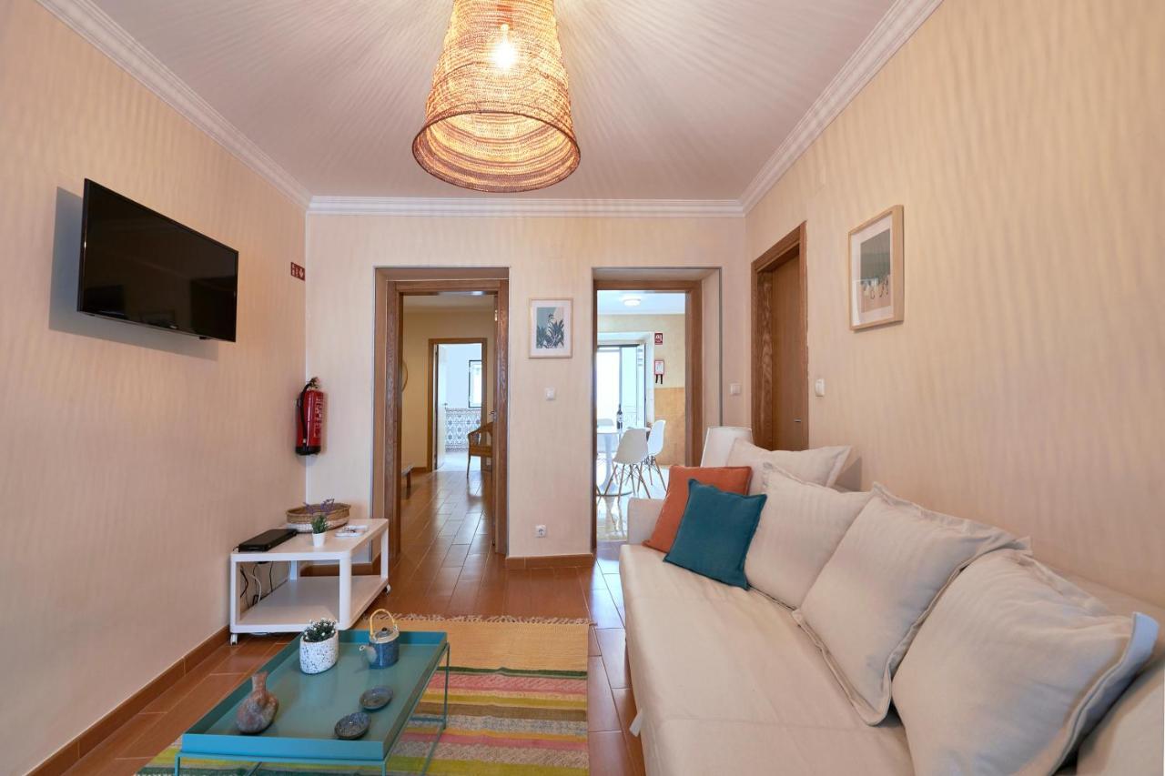 Spacious And Renovated With Amazing Patio, By Timecooler Lejlighed